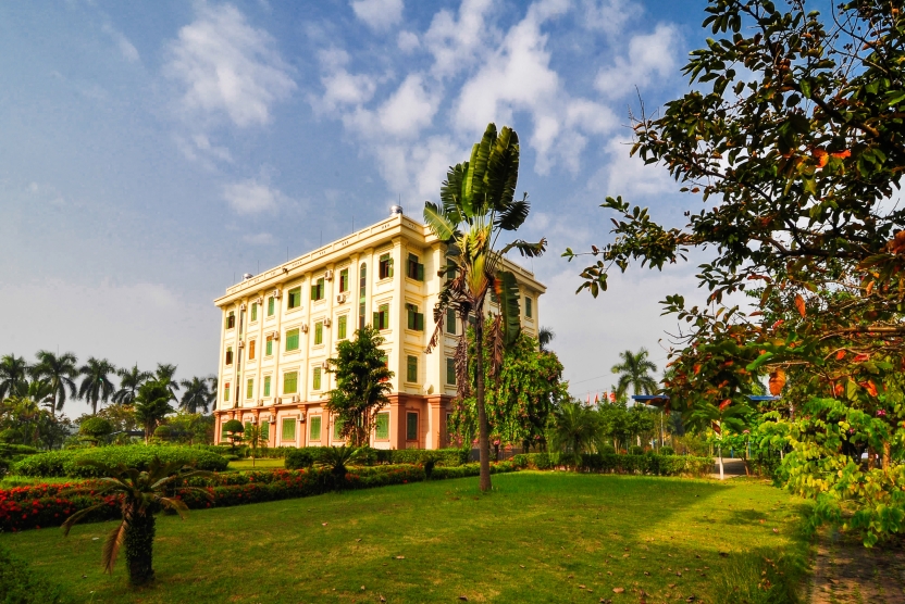 Báo cáo kết quả thực hiện kế hoạch cải tiến chất lượng giáo dục năm học 2023-2024