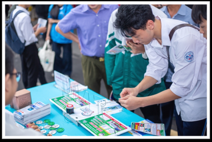 Thông báo V/v tổ chức Cuộc thi Olympic Tin học cấp trường năm học 2025 - 2026